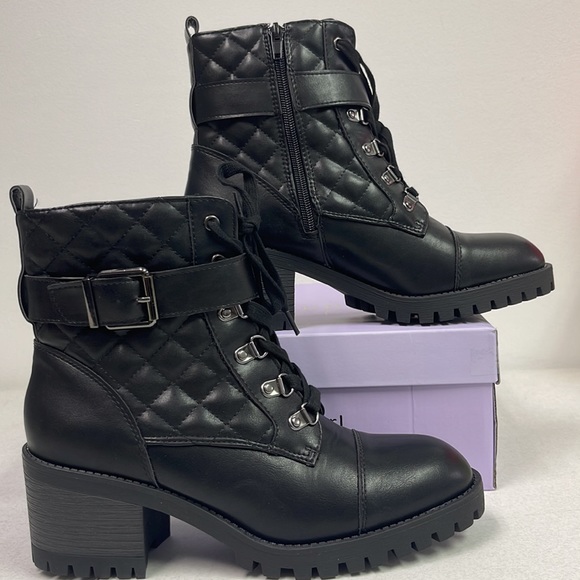 Brand new with box Women’s Madden Girl Black Harlow Combat Boots. Size is 9.5. - Picture 8 of 16